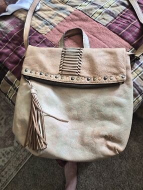 Women's Tan Leather Crossbody Bag with Tassel